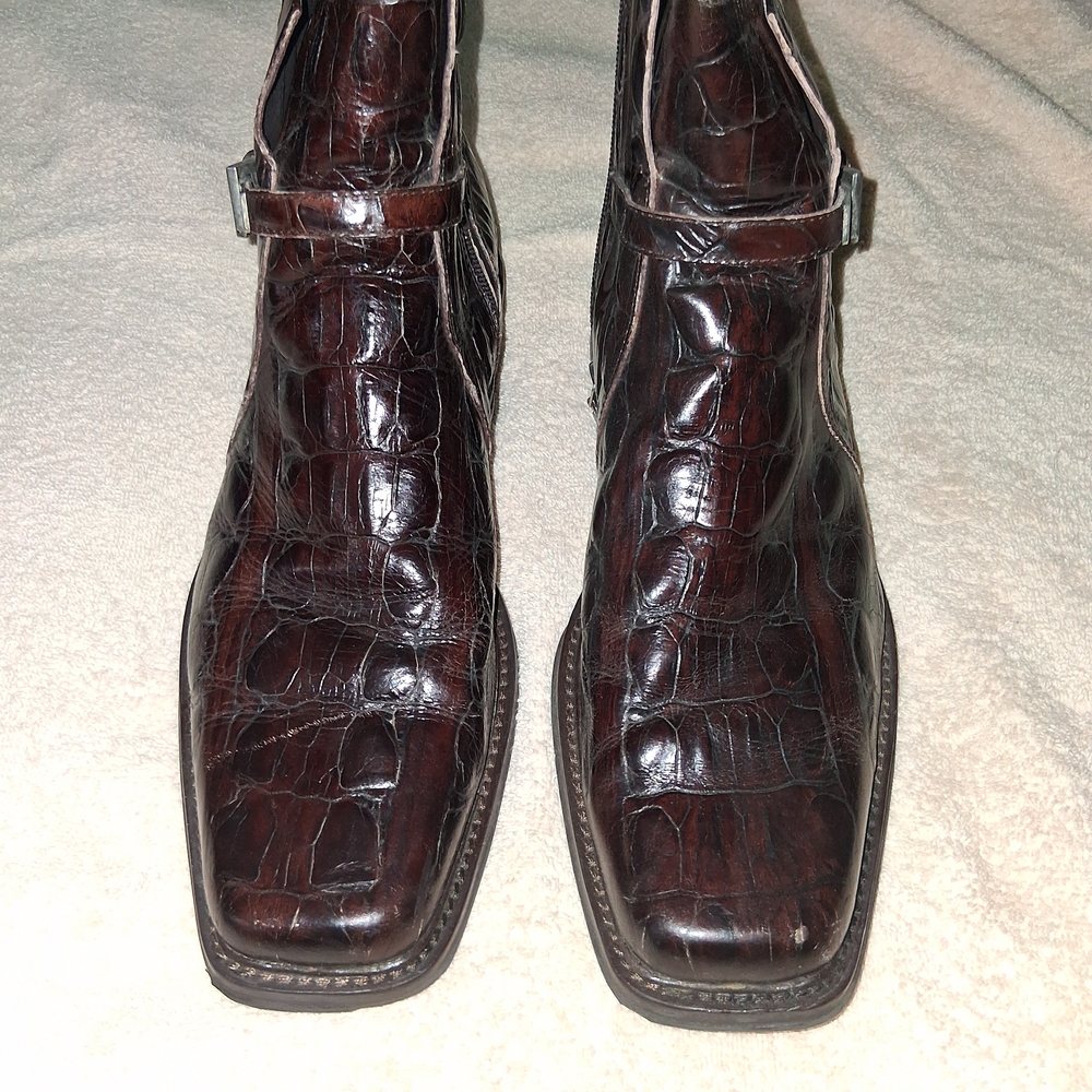 Aldo Dark Brown Crocodile Pattern Western Boots